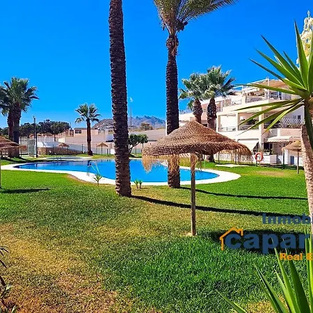 Hébergement de vacances Marina Del Faro Duplex En Urbanizacion Con Piscina